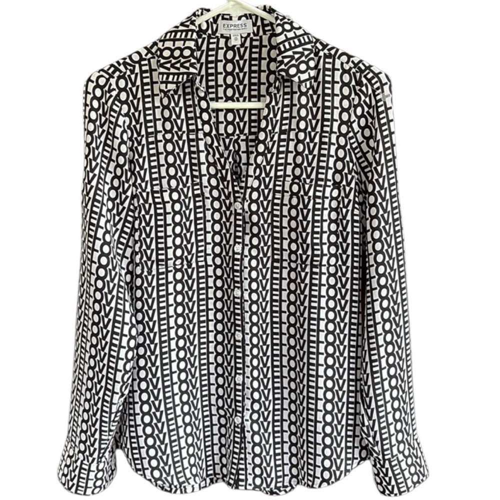 Like New Express Portofino Top Black White Love
Graphic Size XS